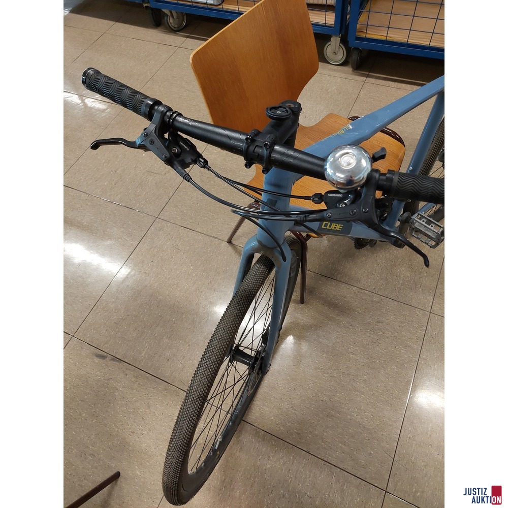 Fahrrad der Marke CUBE SL Road Race