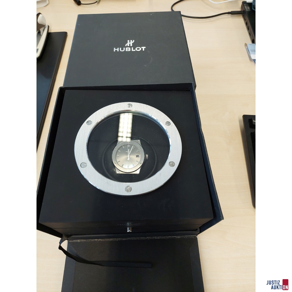 Herrenarmbanduhr der Marke Hublot