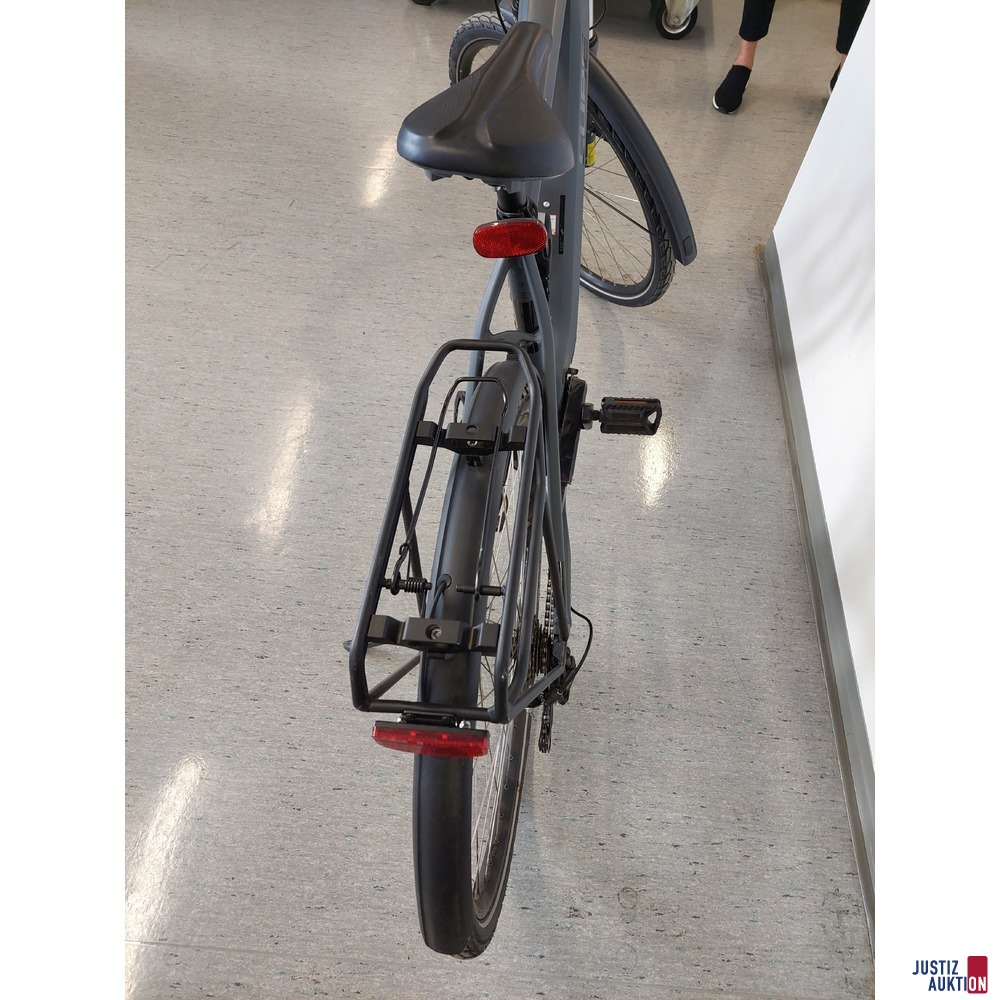 E-Bike der Marke Cube