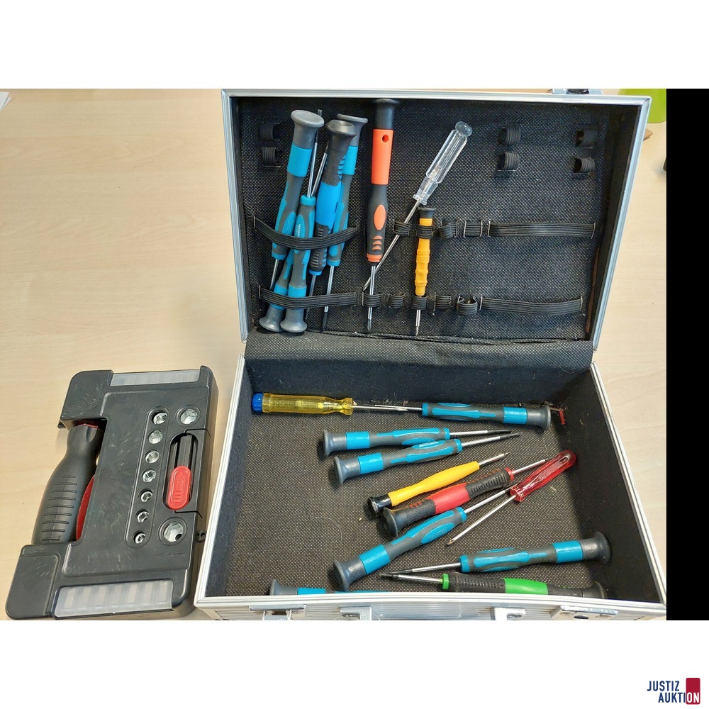 Diverses Werkzeug samt Koffer