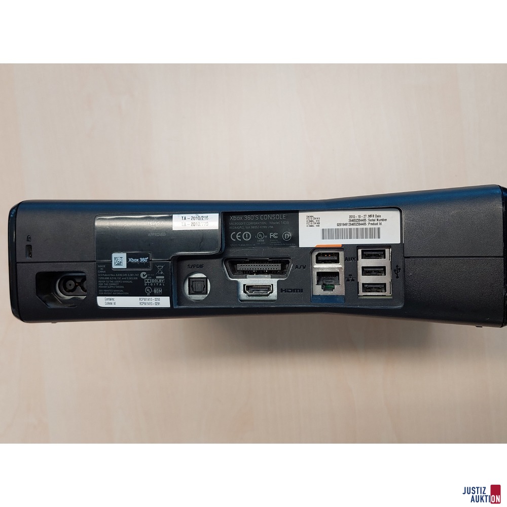 Spielkonsole der Marke Xbox 360 S Konsole Modell 1439