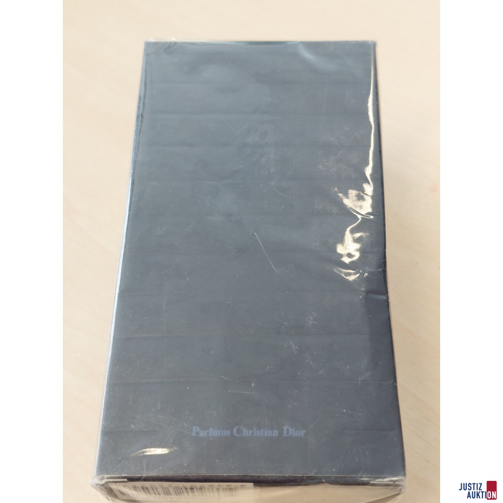Eau de Parfum der Marke Dior Sauvage 100 ml