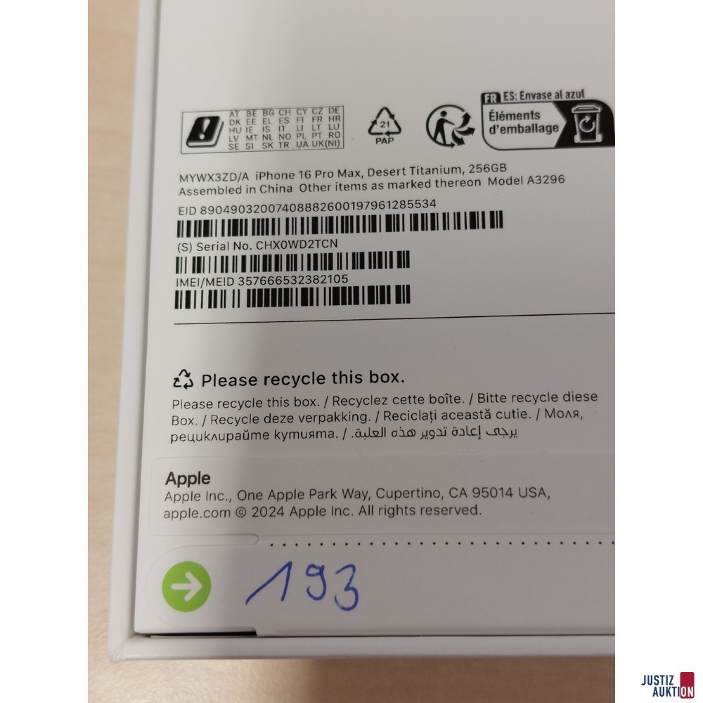 Handy der Marke Apple iPhone 16 Pro Max Desert Titanium&comma; 256GB