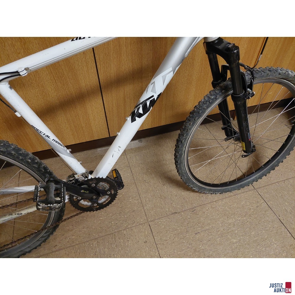 Fahrrad der Marke KTM - Ultra Trail - SPECIZIL MODEL
