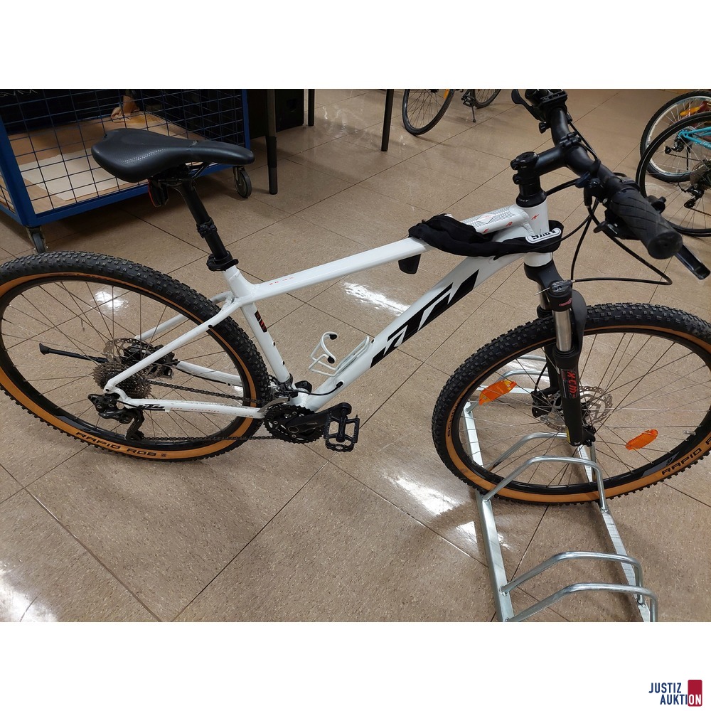 Fahrrad der Marke KTM Peak XT 29