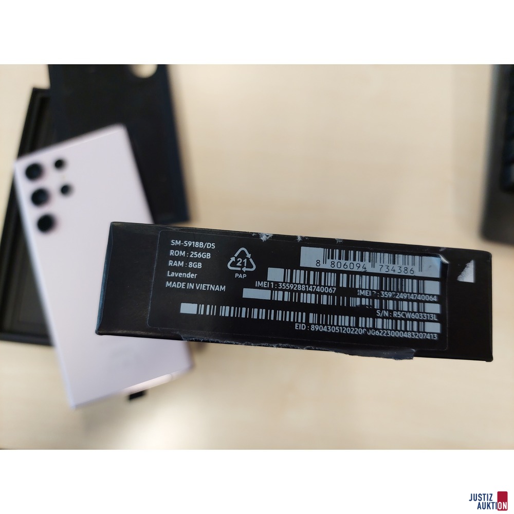 Handy der Marke Samsung Galaxy S23 Ultra