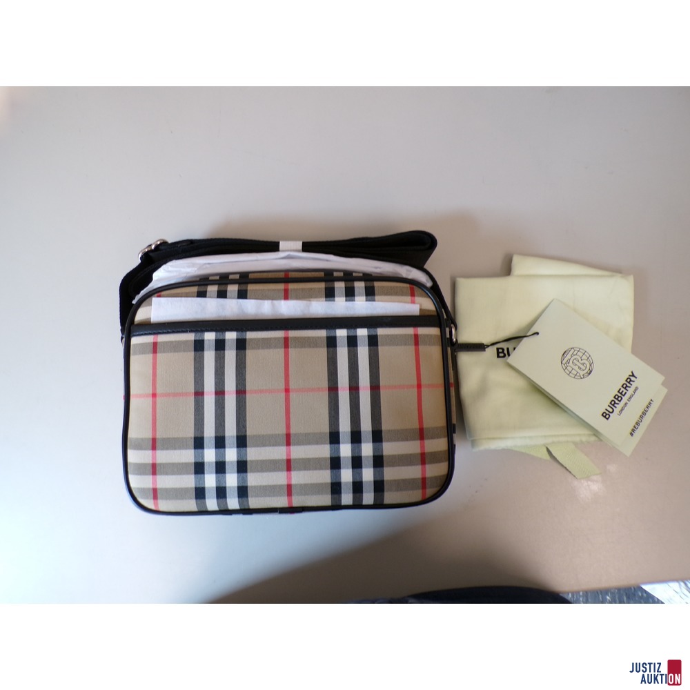 Tasche hinten