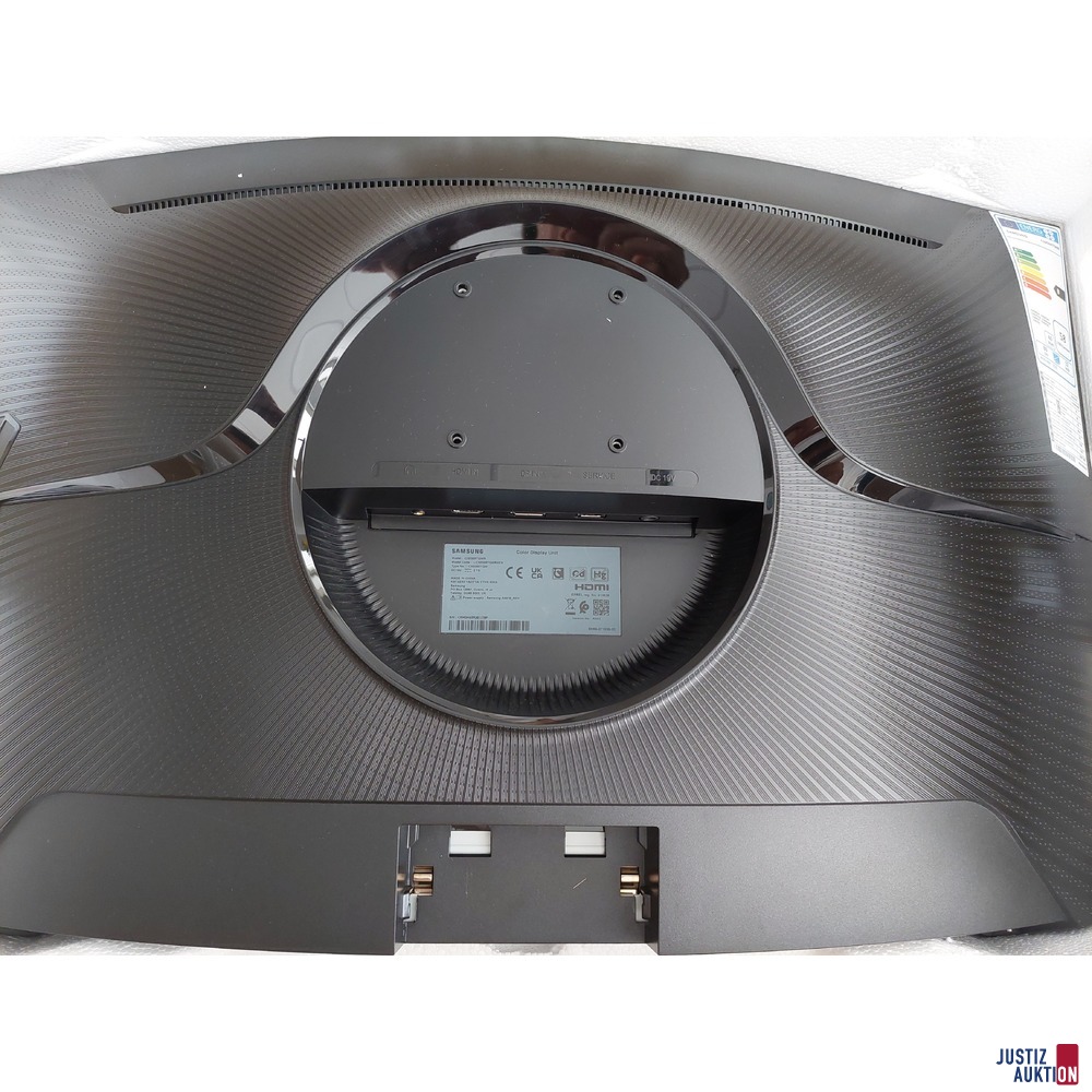 Curved Gaming Monitor Odyssey der Marke Samsung "32" LC32G55TQWRXE 1 MS - 144 Hz - 4 K - Seriennummer: CXHQH4ZR301170 gebraucht/Gebrauchsspuren vorhanden