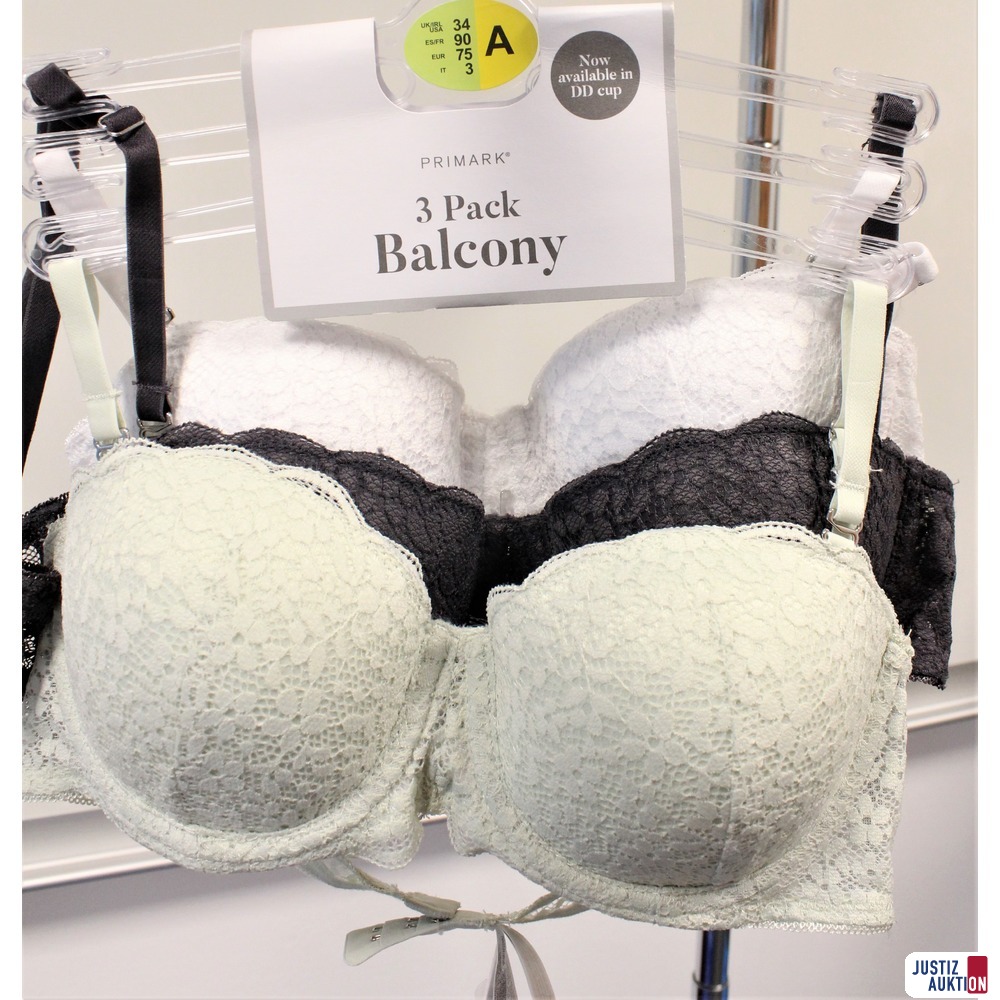 Frontalansicht der BH`s (3er Set)