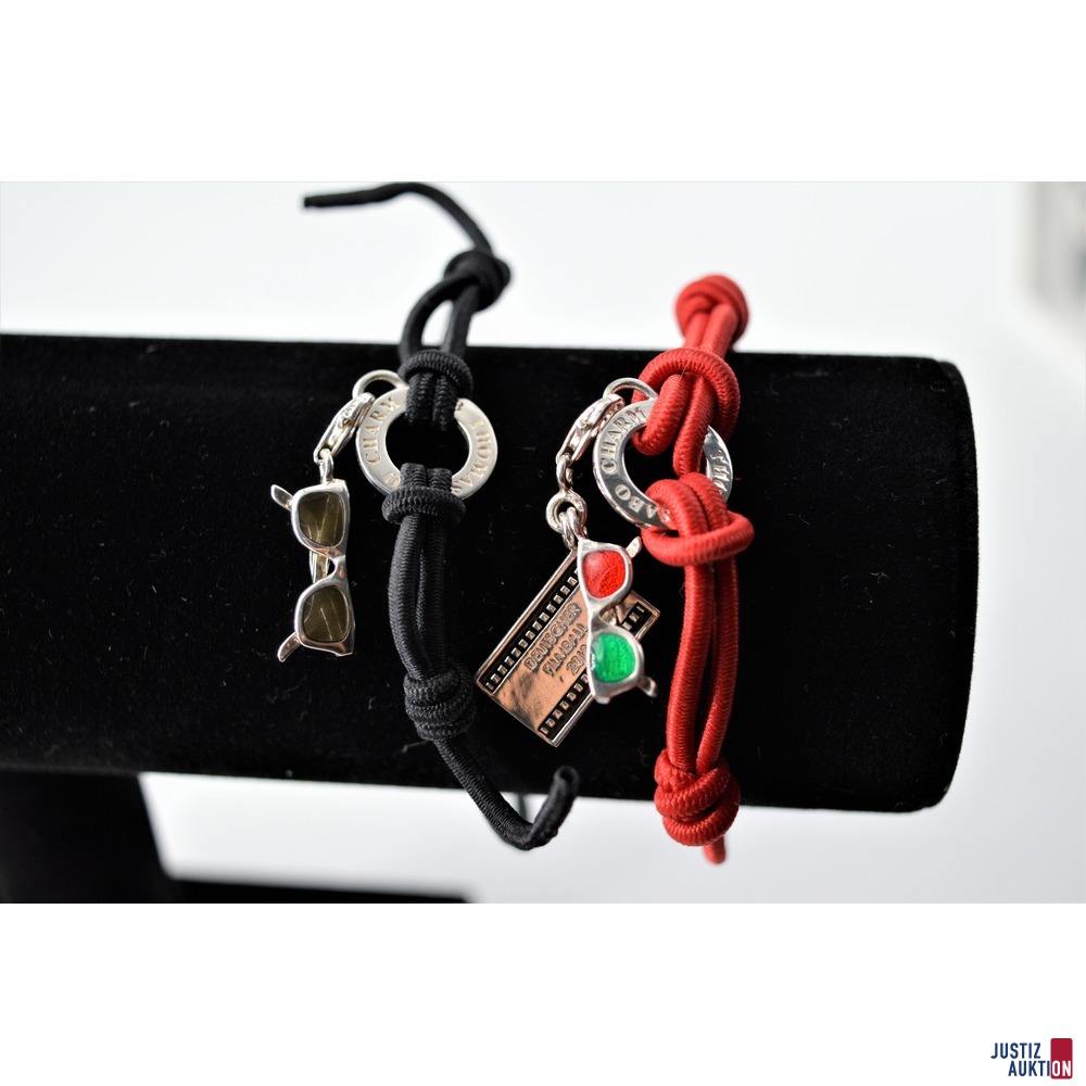 Armbänder mit Anhänger