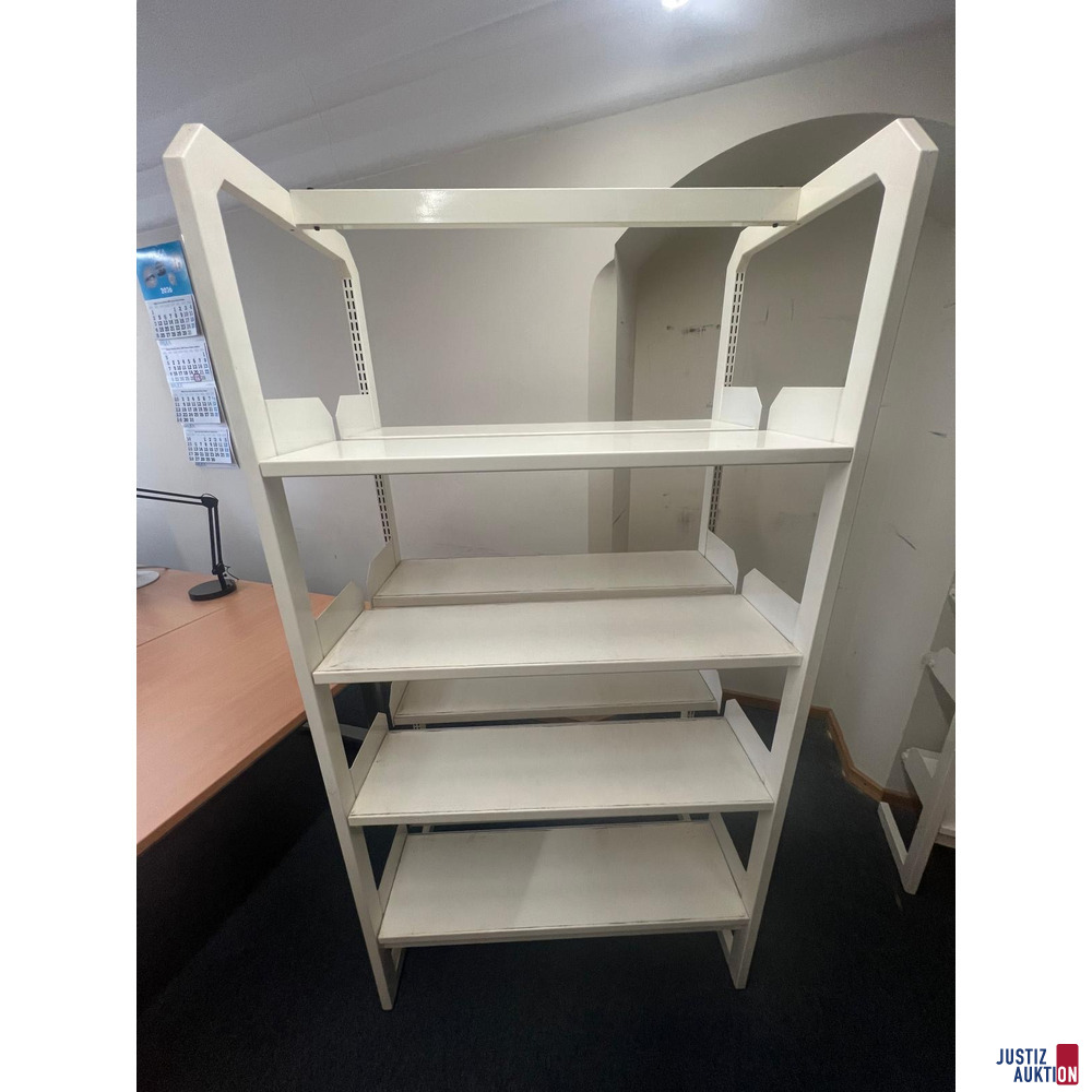 B&uuml;cherregal