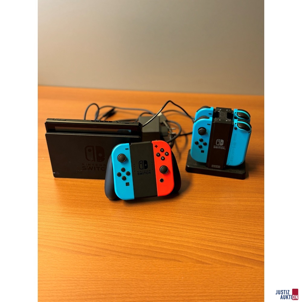 Nintendo Switch samt 4 extra Controller