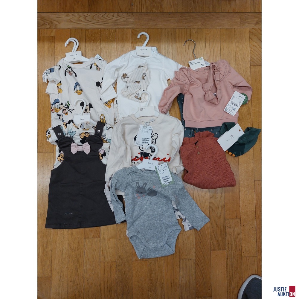 Diverse Kinderbekleidung - Größen: 62 – 68 - Neuwertig