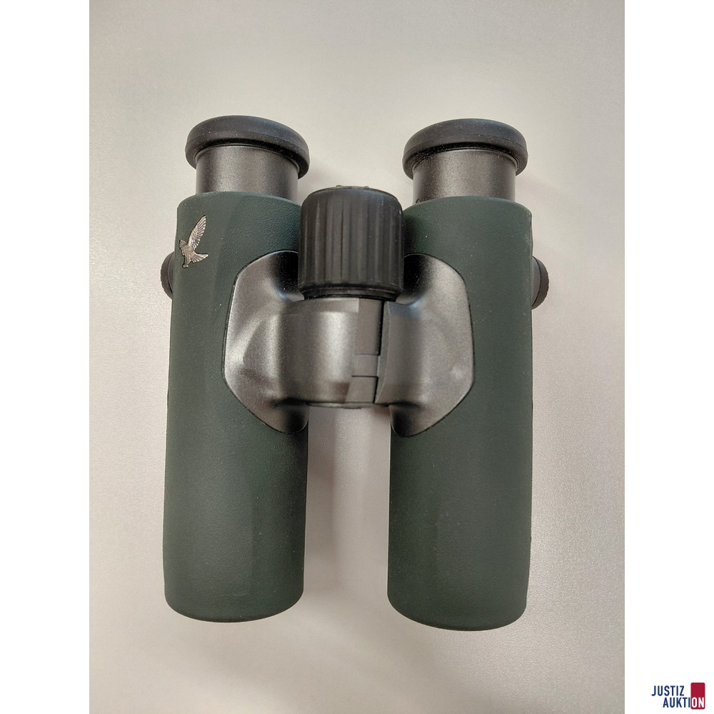 Fernglas&comma; Marke&colon; Swarovski&comma; Modell&colon; Nr&period; CE1219939A&comma; 8x30