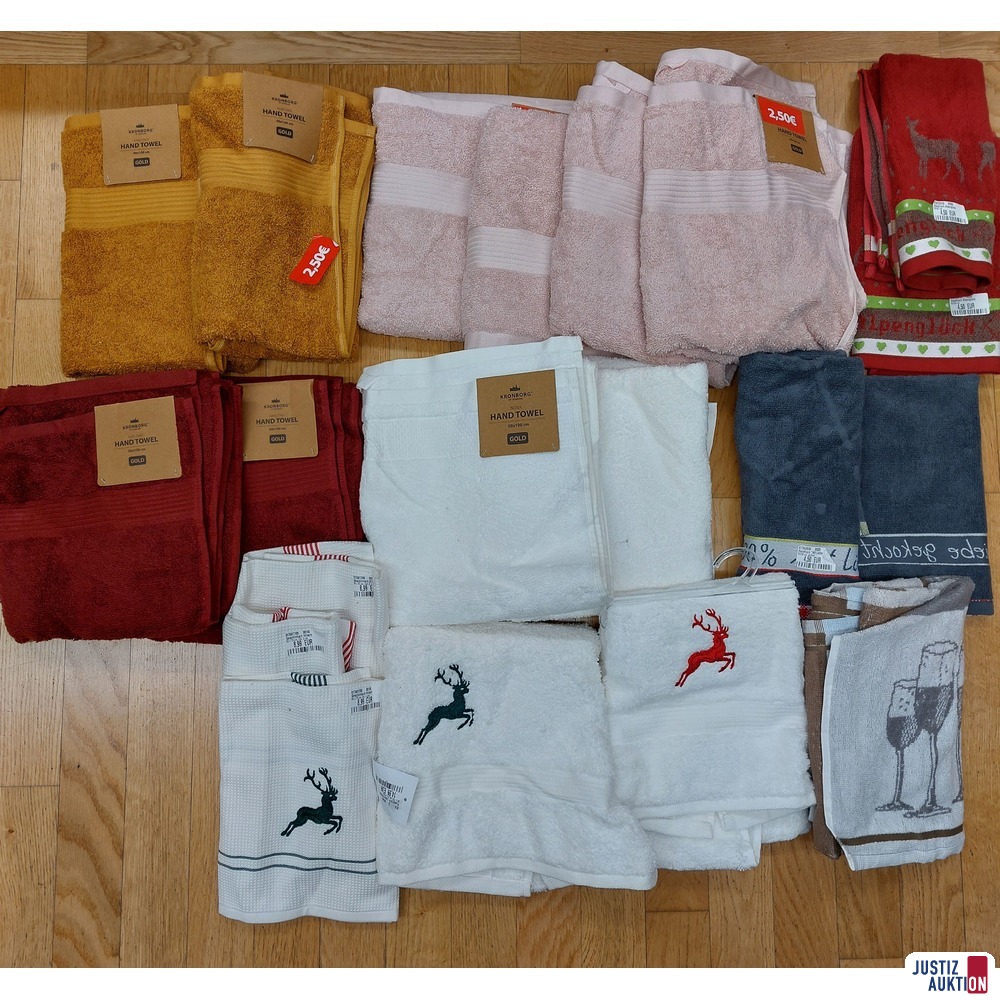 Tischdecke, Kissenüberzüge, Tasche u.a.