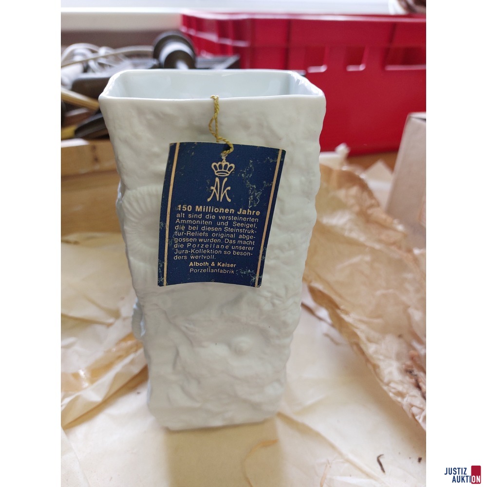 Diverse Vasen – Stein oder Glas