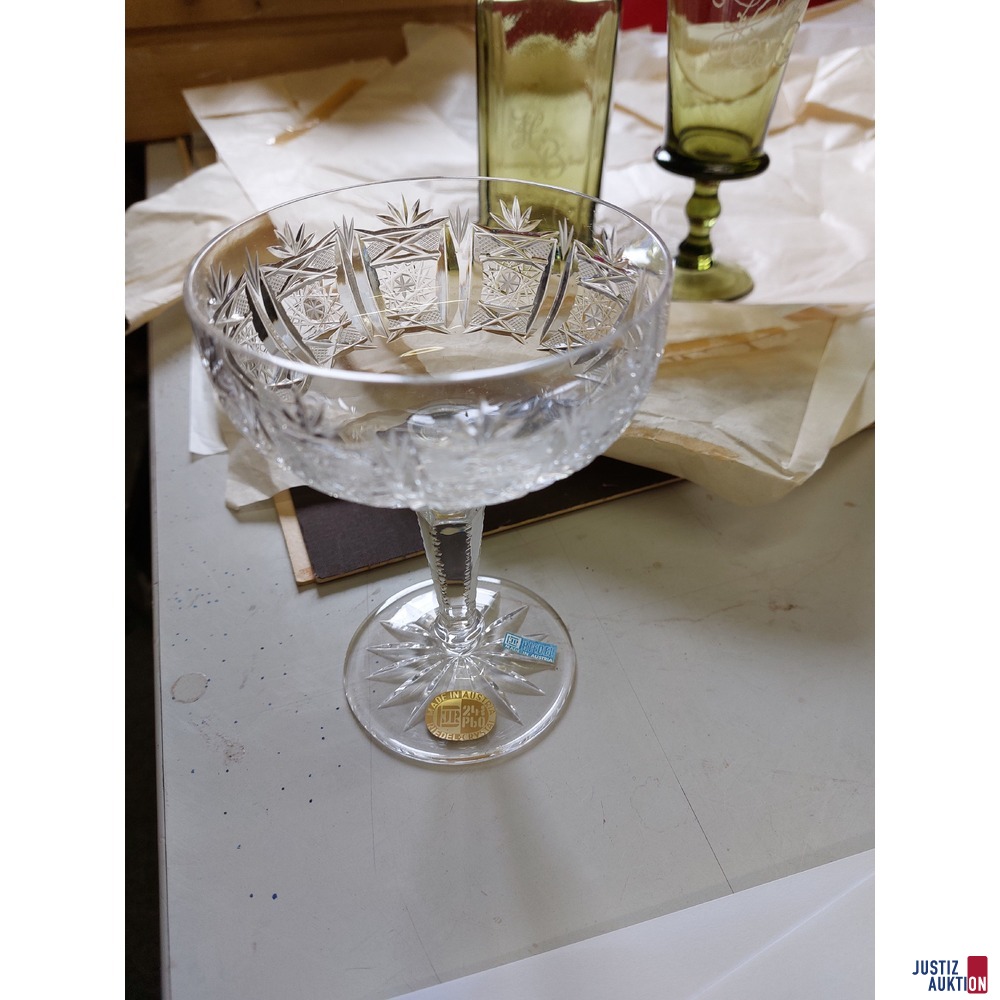 Konvolut an Bleikristallgläser u.a.