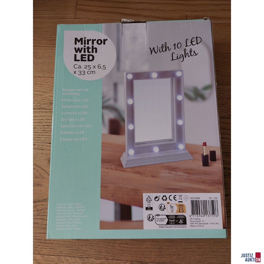 Spiegel mit LED Lampen und Schminkset