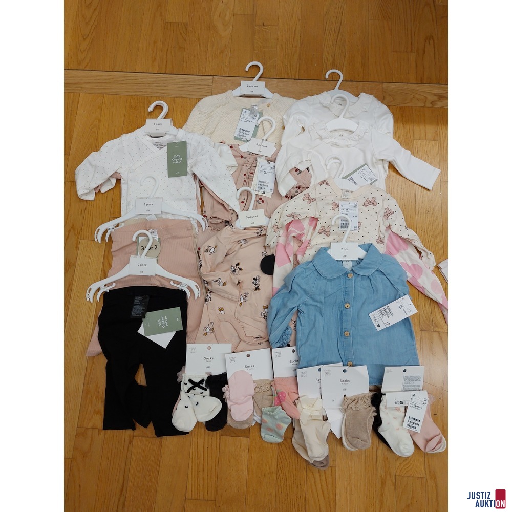Div. Kinderbekleidung - Größe 62 -74 - Neuwertig
