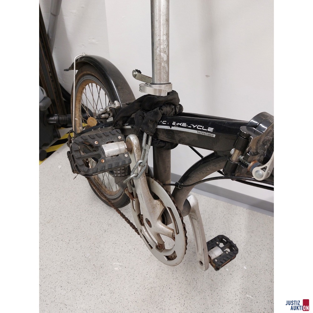 Klappfahrrad der Marke Cyco