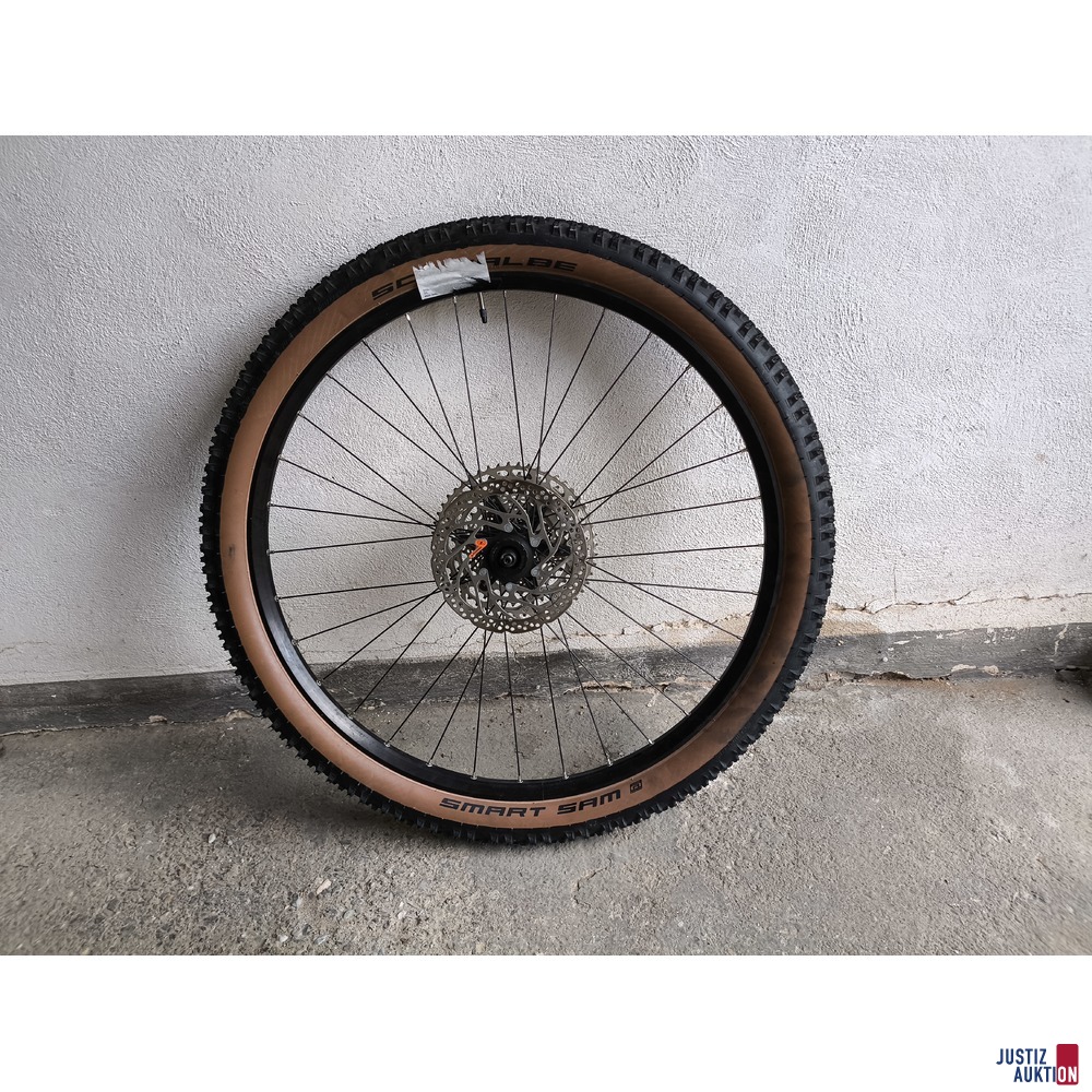 Hinterrad Ghost Schwalbe Bereifung 1