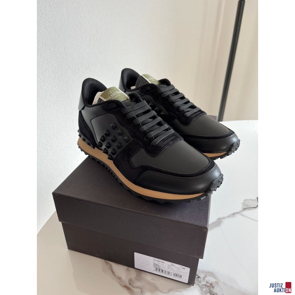 Schuhe schwarz 1