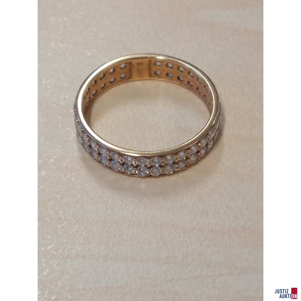Damenring Rosegold mit Schmucksteinen besetzt