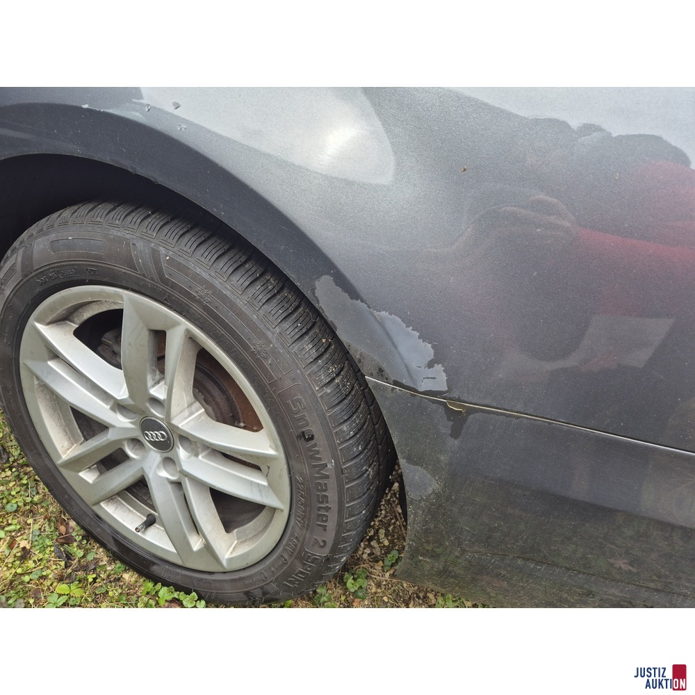 Reifen und Lackschaden