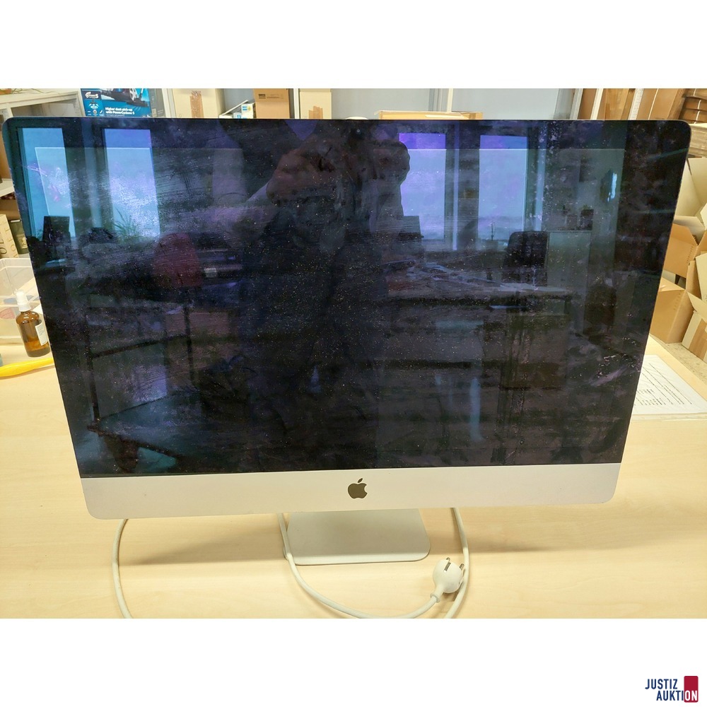 Bildschirm der Marke Apple 27 Zoll zirka