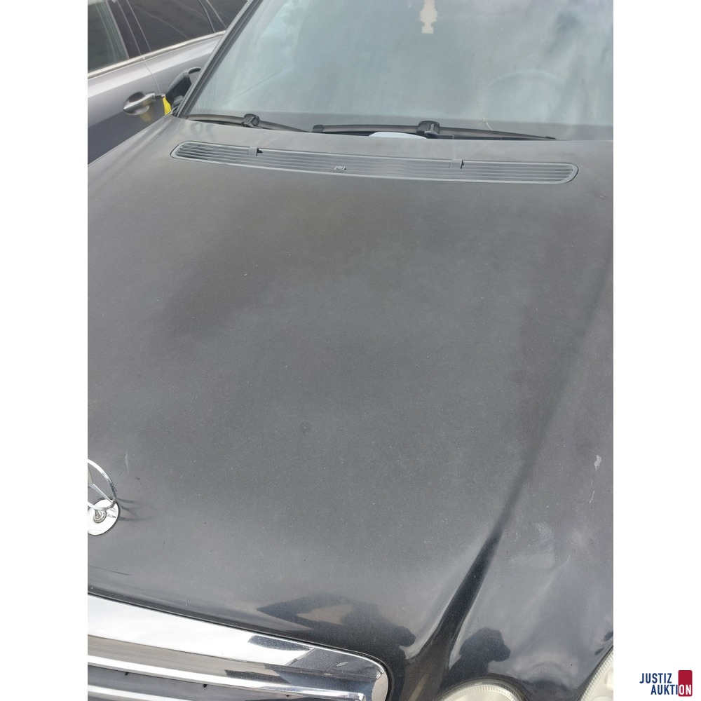 Mercedes Benz E320 – Ersatzteilspender!