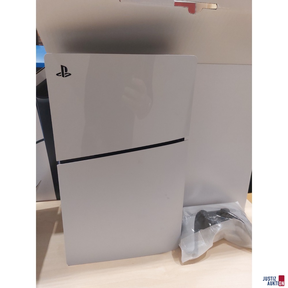 Sony PS5 Digital Modellnummer: CFI-2016 B01Y