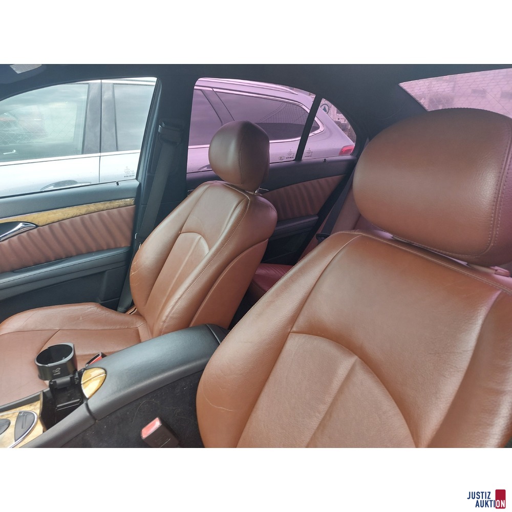 Mercedes Benz E320 – Ersatzteilspender!