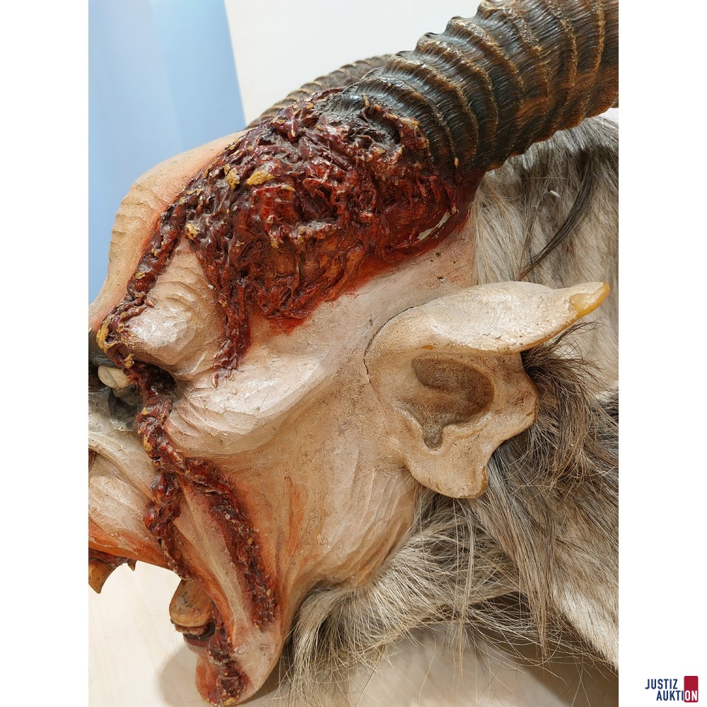 Krampus Maske aus Holz - Schnitzer unbekannt