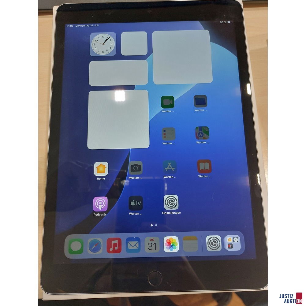 iPad Apple 9th Generation Wi-Fi + Cellular 64GB