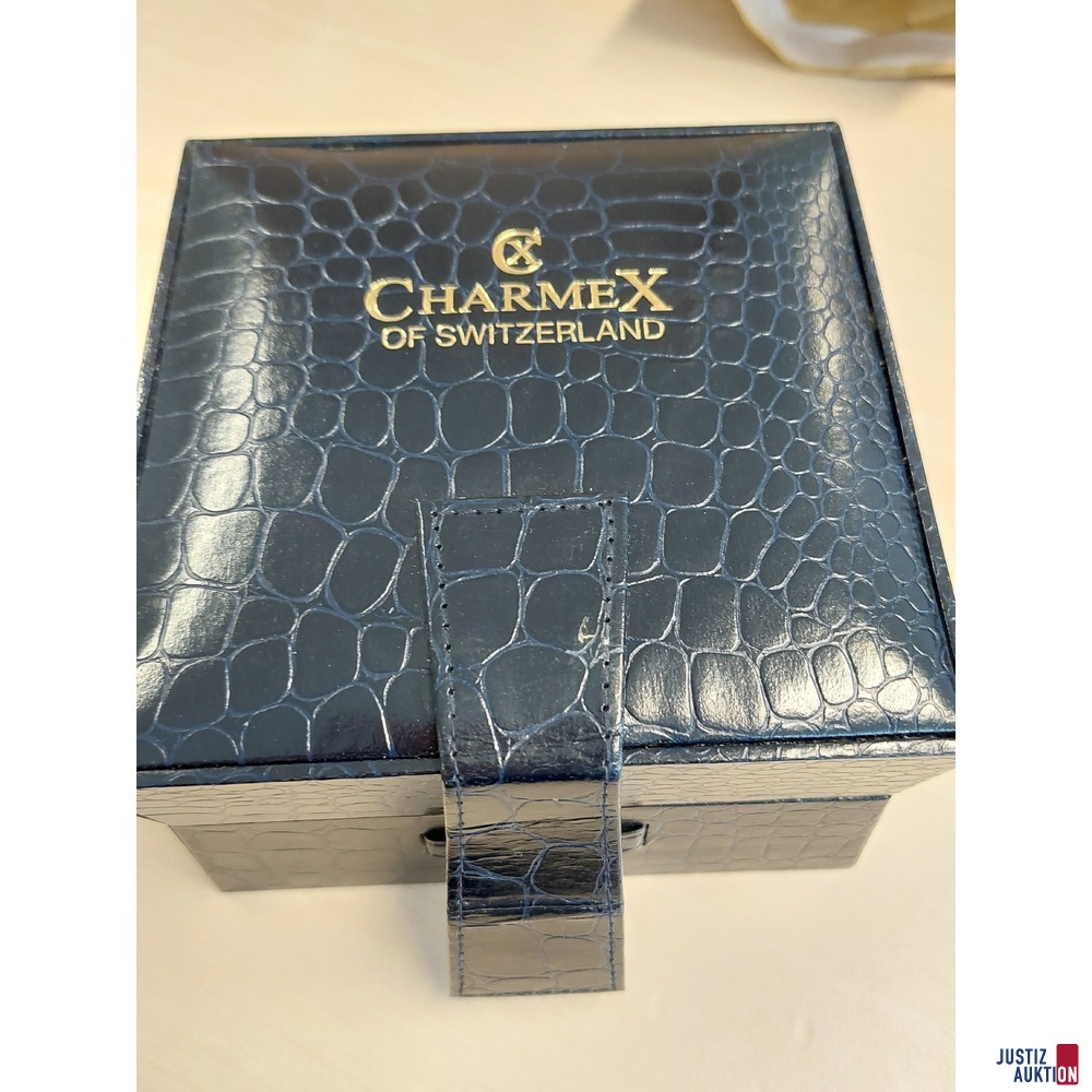 Herrenarmbanduhr der Marke Charmex