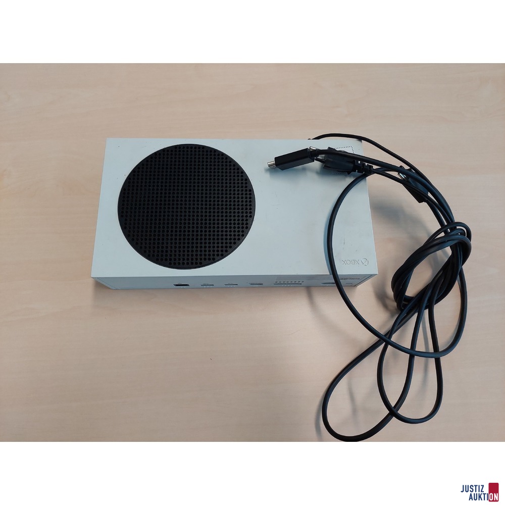 Xbox Series S Spielekonsole gebraucht/Gebrauchsspuren vorhanden