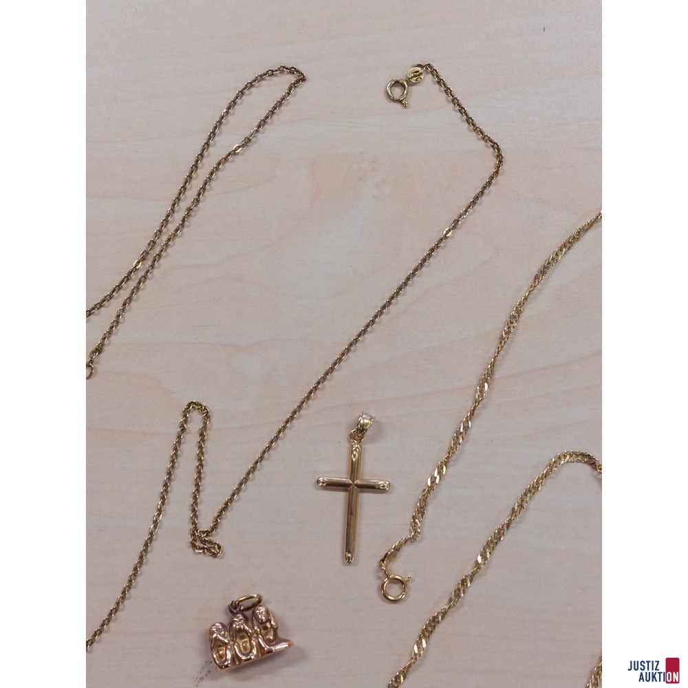 2 Gelbgoldketten mit Kreuz- und Affenanh&auml;nger&comma; 585 &permil; punziert&comma; L&auml;nge 56 und 70 cm&comma; 14&comma;5 g