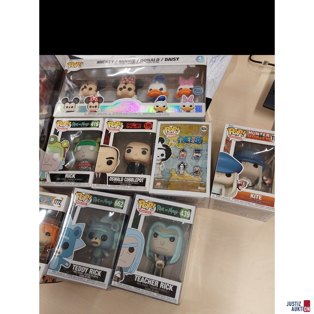 Konvolut bestehend aus 17 Funko POP&excl;
