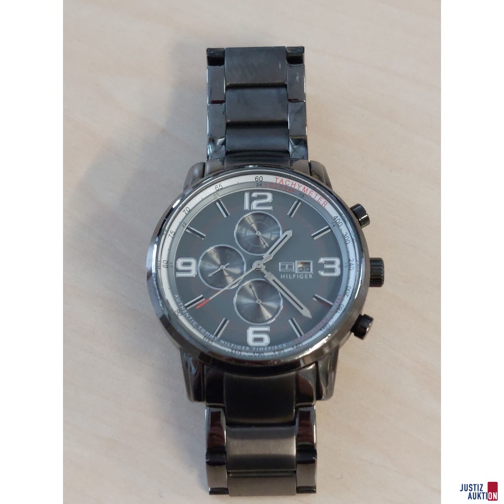 Herrenarmbanduhr der Marke Hilfiger