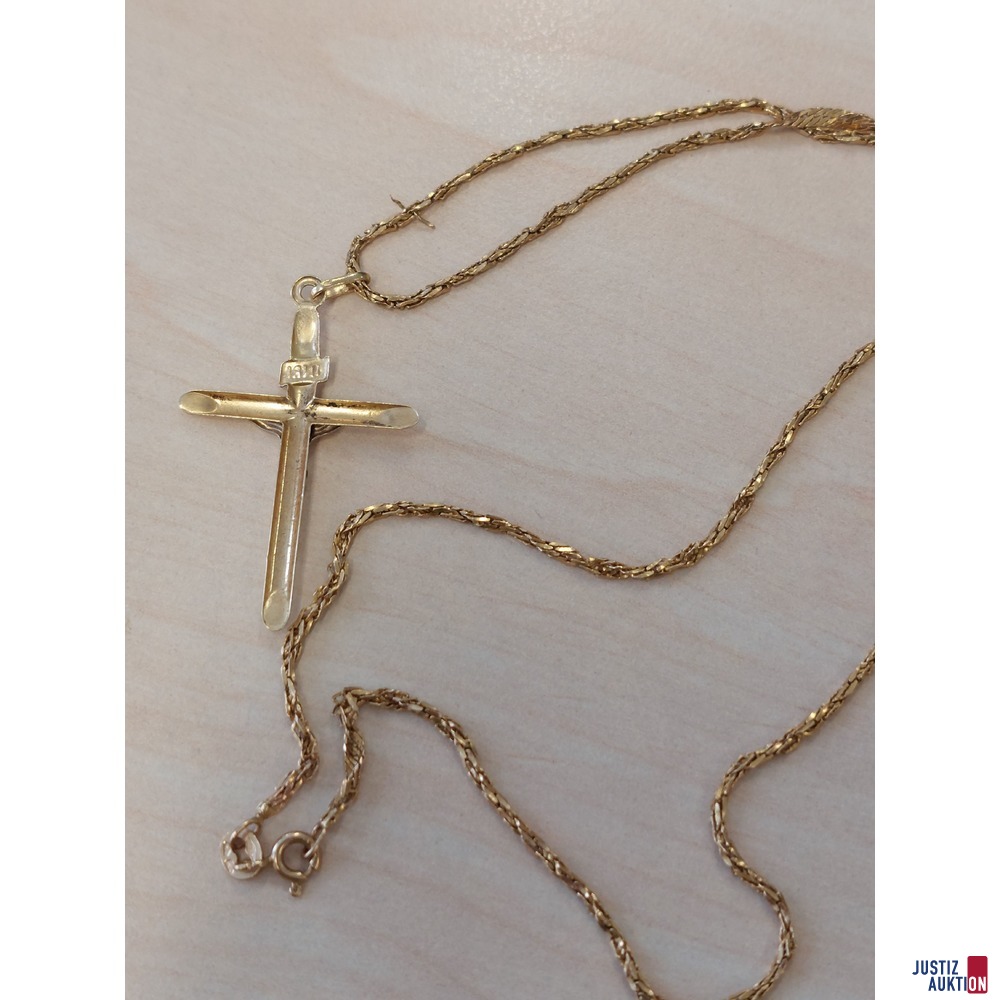 Herrenhalskette mit Kruzifix 585 &permil; amtspunziert 5&comma;6 g L&auml;nge 50 cm
