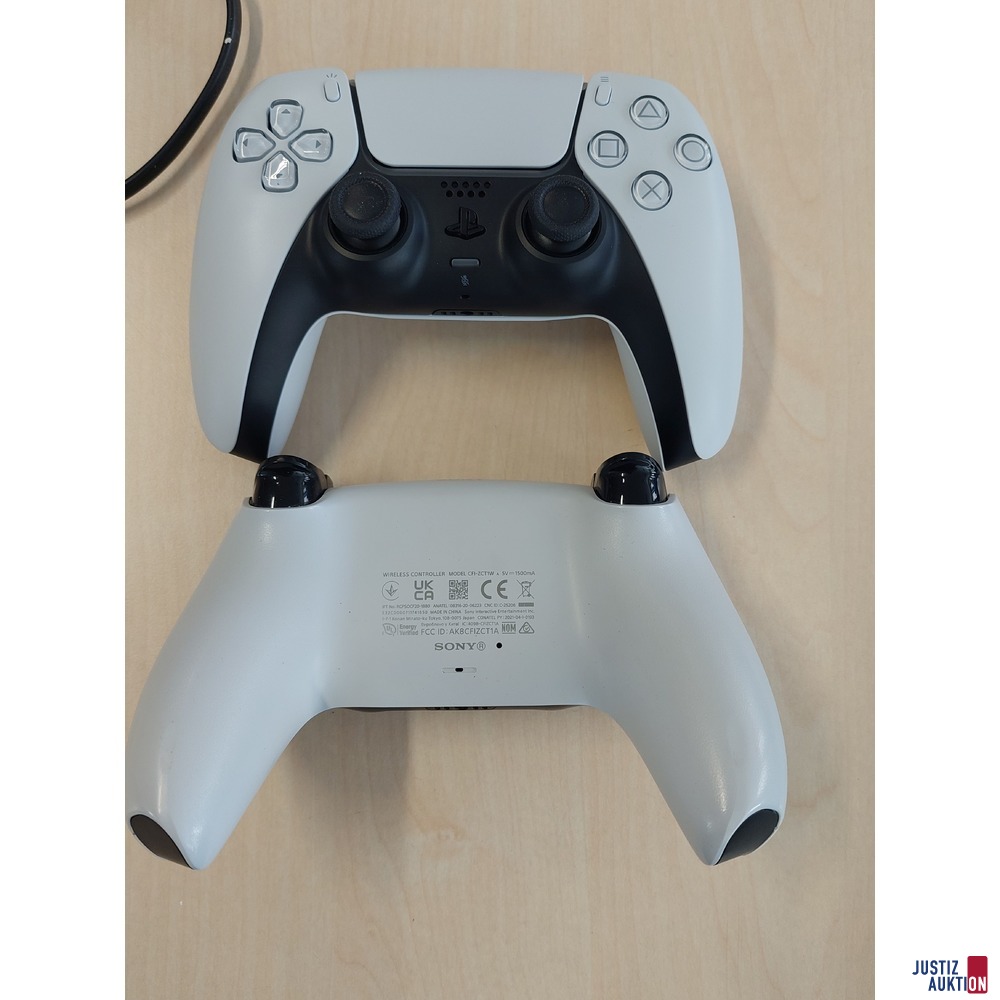Play Station 5 der Marke Sony Model CFI-2016