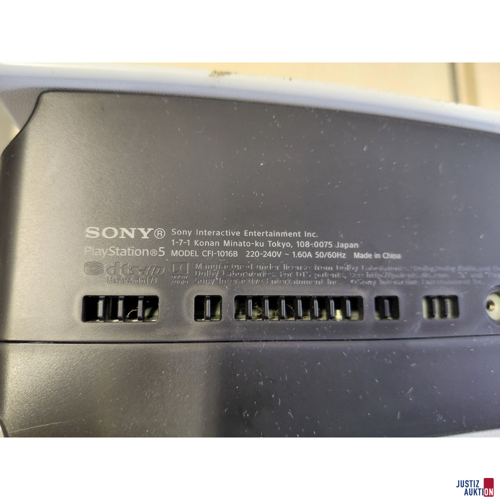 Sony Playstation 5 -&nbsp;Model&colon; CFI-1016B&nbsp;-&nbsp;Seriennummer&colon;&nbsp;F10001W3611468409