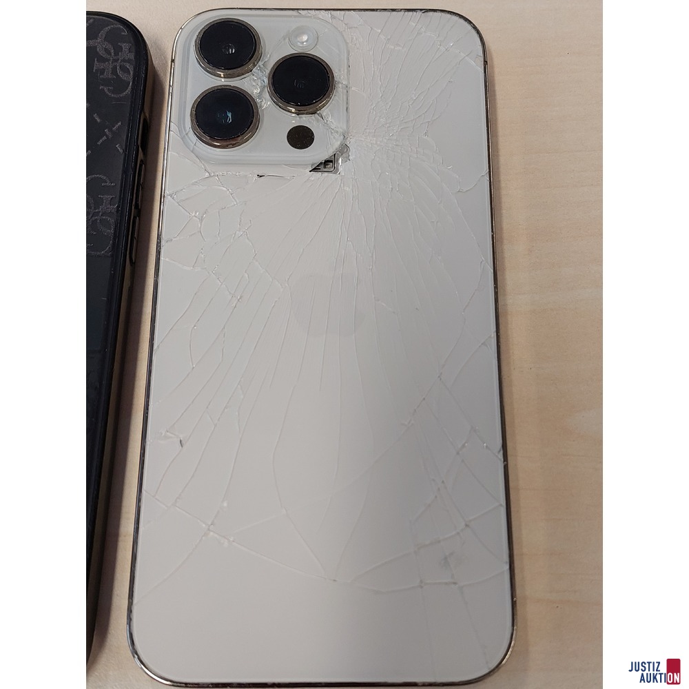 Handy der Marke Apple iPhone 12 Pro Max&nbsp;ROW&comma; 128 GB&comma; Silver