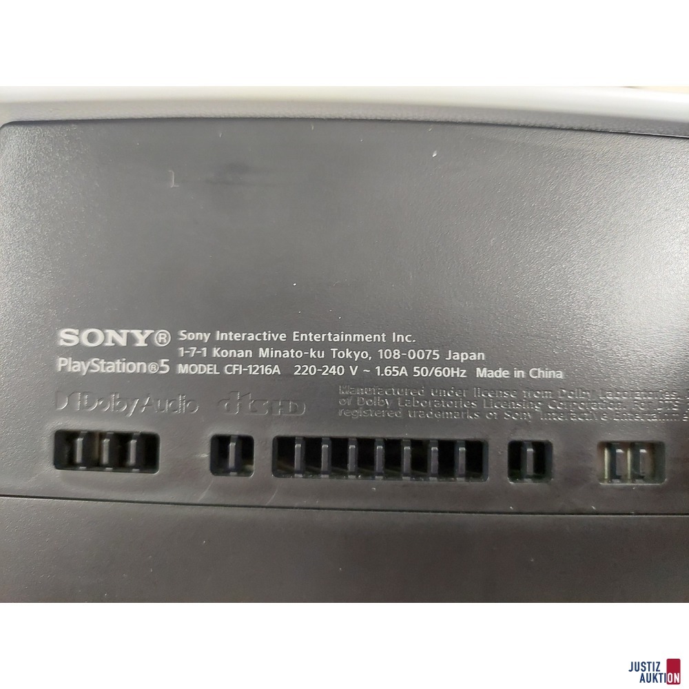 Playstation 5 der Marke Sony Model CFI-1216A