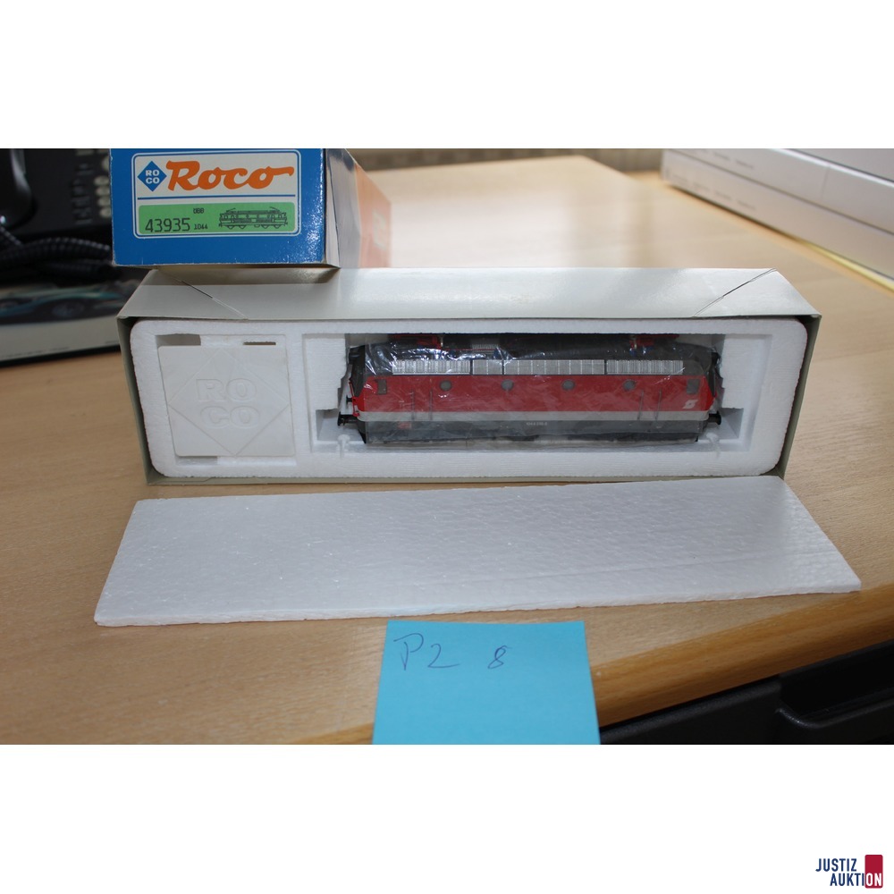 H0 Modelbahnlok Roco, ÖBB 1044 Nr. 43935