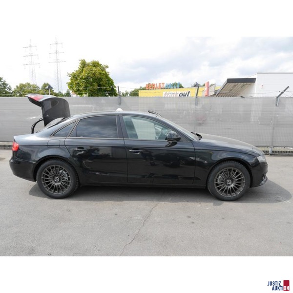 Audi A4 Seite