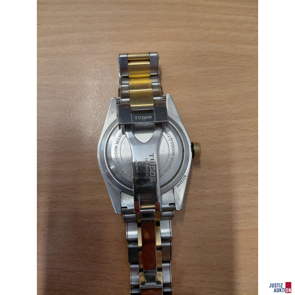 Herrenarmbanduhr Tudor Black Bay