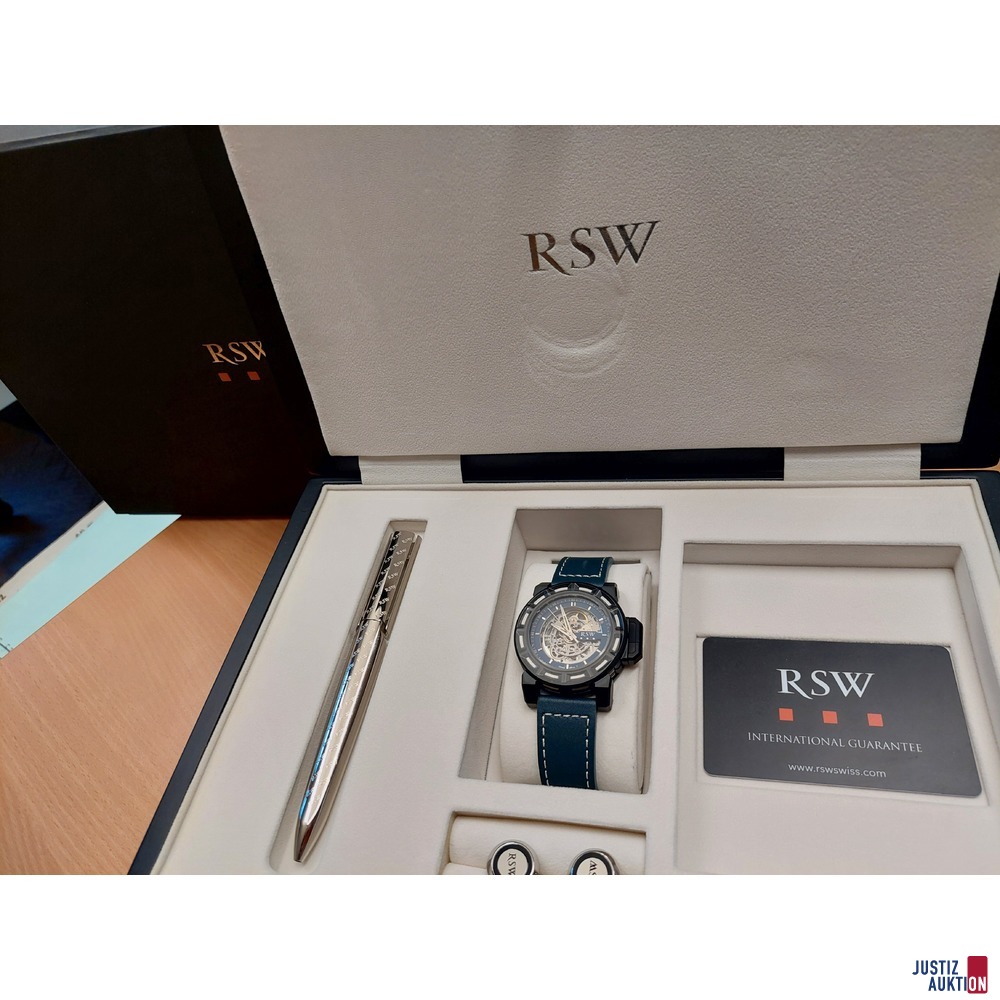 Herrenarmbanduhr der Marke RSW 3500 SK-BL-9 von 7/2024 