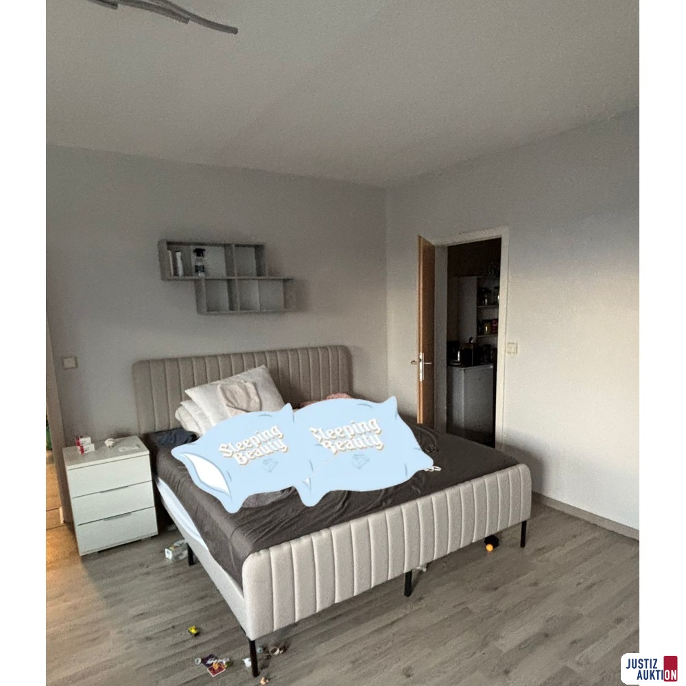 Bett (Foto bearbeitet)