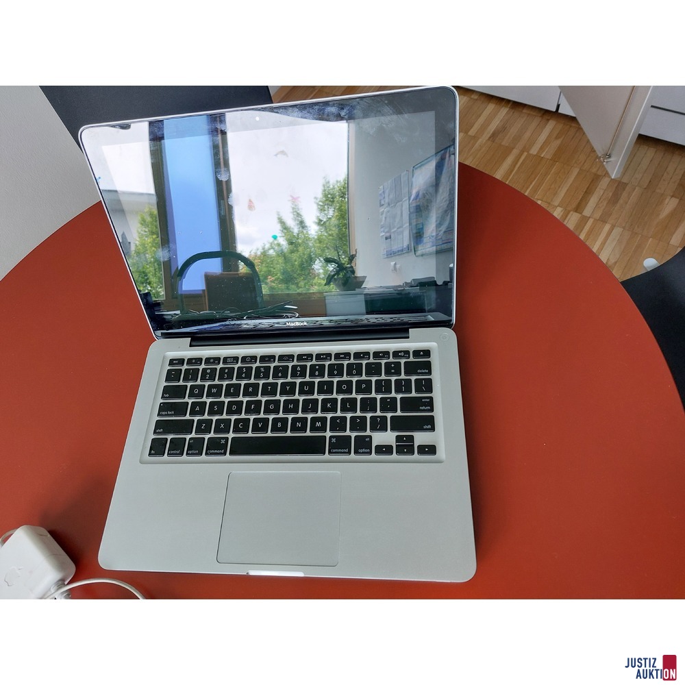 Laptop der Marke Apple Mac Book A1278
